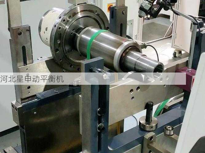 如何通过平衡机进行旋转部件的不平衡力矩测量