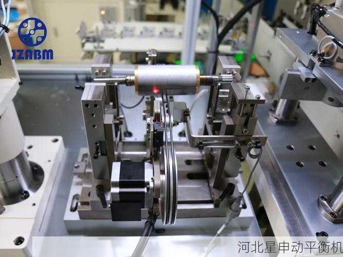 如何通过平衡机进行旋转部件的不平衡力矩调整